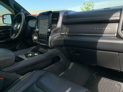 Used 2019 RAM 1500 Limited AWD/4WD image 36