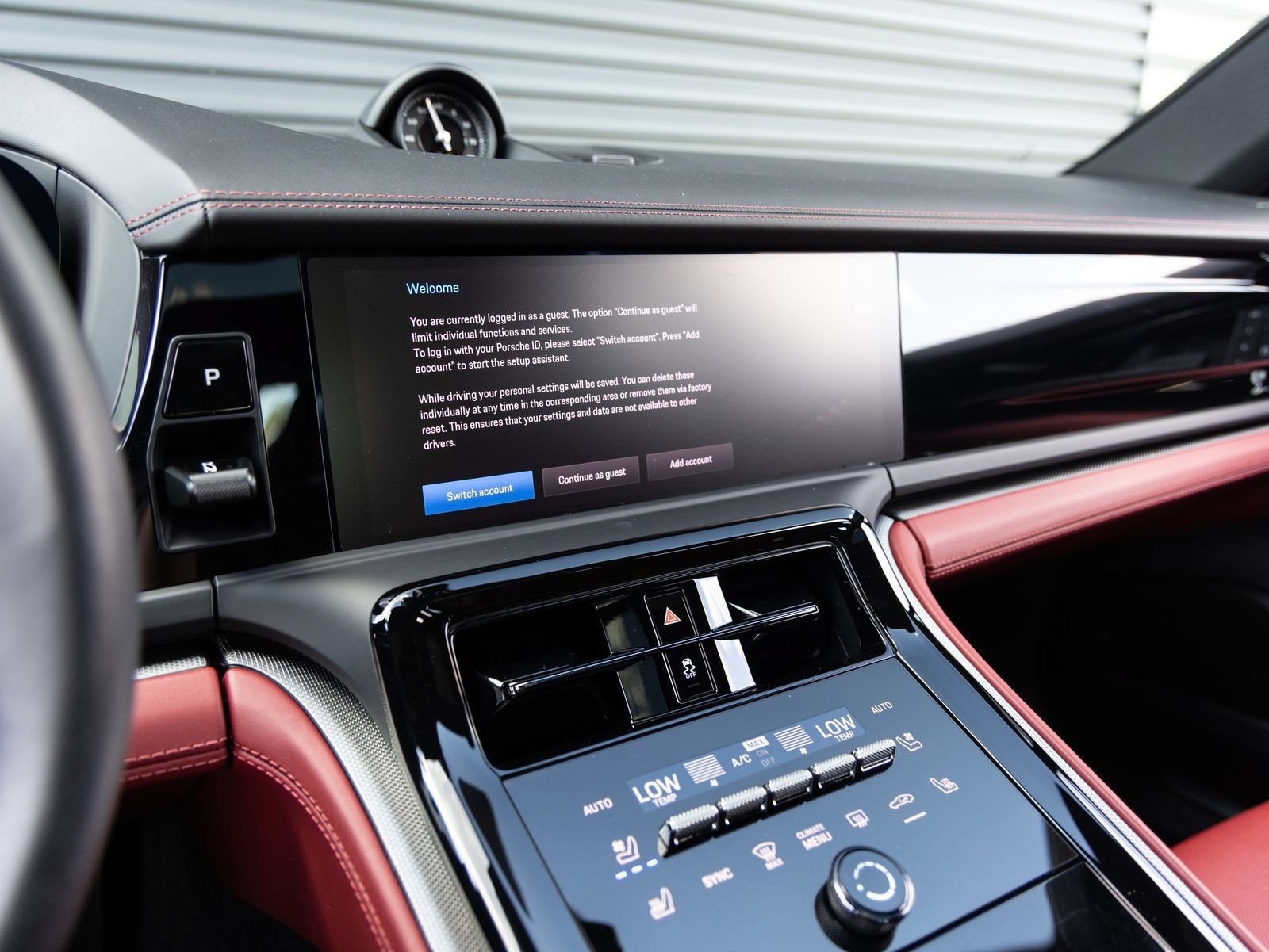 Certified 2025 Porsche Panamera RWD image 16