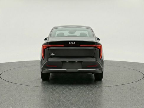 Used 2025 Kia K4 LXS image 7