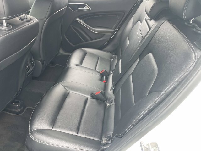 Used 2019 Mercedes-Benz GLA 250 w/ Convenience Package image 19