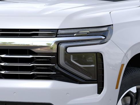 New 2026 Chevrolet Suburban LT w/ Comfort Package RWD image 10