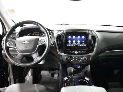 Used 2021 Chevrolet Traverse LT image 31