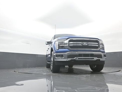 New 2025 Ford F150 Lariat w/ Equipment Group 502A High image 29