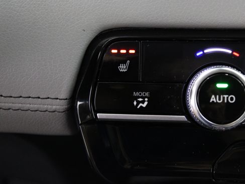 Used 2025 Honda Pilot Touring image 22