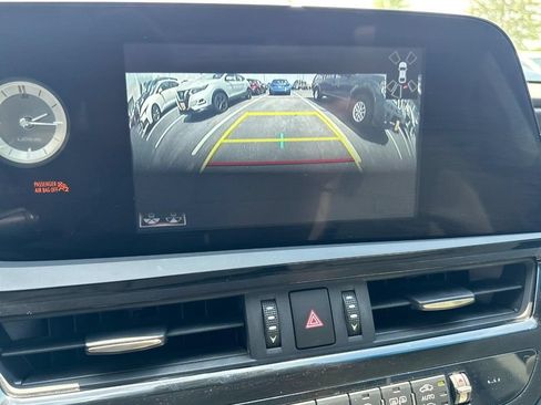 Used 2022 Lexus ES 350 w/ Premium Package FWD image 21
