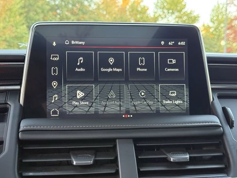 Used 2024 GMC Yukon AT4 w/ AT4 Premium Package image 16