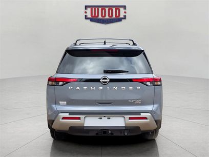 New 2025 Nissan Pathfinder Platinum