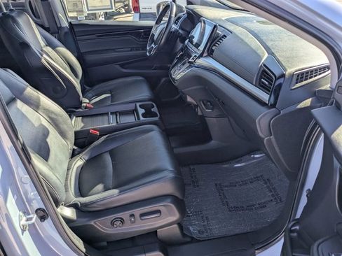 Used 2023 Honda Odyssey Touring image 5