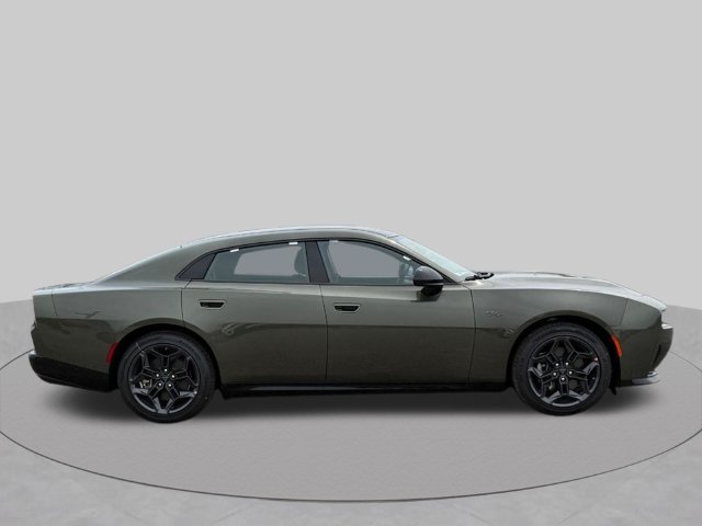 New 2027 Dodge Charger R/T w/ Driver Convenience Group AWD/4WD image 2