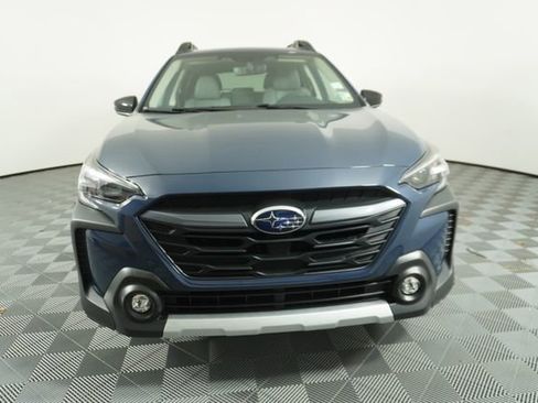 Used 2025 Subaru Outback Limited image 2