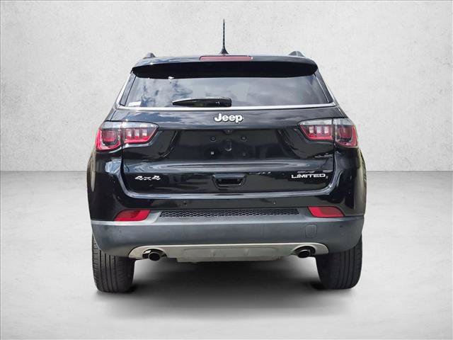 Used 2023 Jeep Compass Limited w/ Sun and Sound Group AWD/4WD image 7