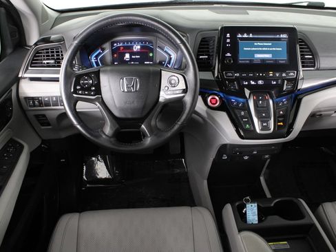 Used 2023 Honda Odyssey Elite image 6