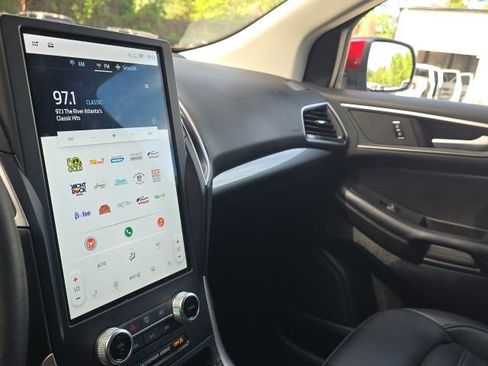 Used 2024 Ford Edge SEL w/ Convenience Package image 28