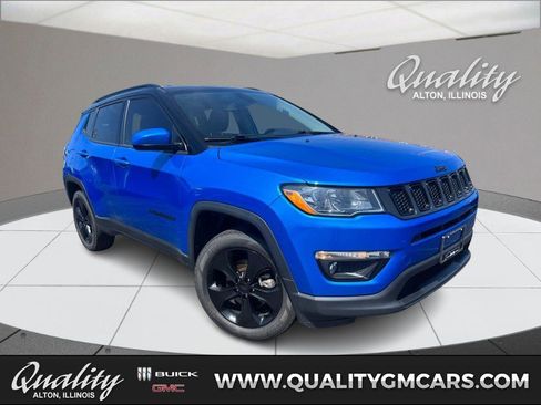Used 2020 Jeep Compass Latitude AWD/4WD image 1