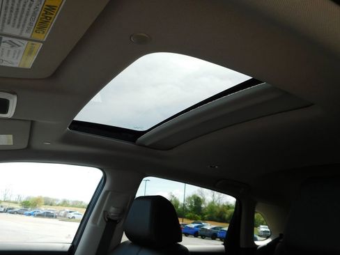 Used 2022 Honda Civic EX image 12