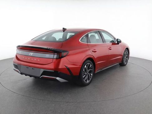 Used 2024 Hyundai Sonata SEL image 4