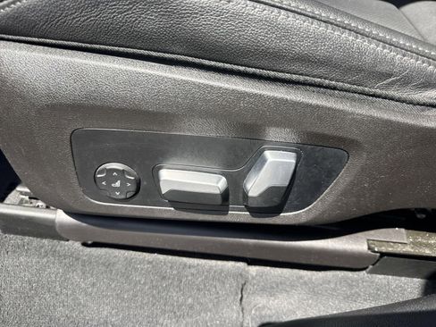 Used 2023 BMW X3 xDrive30i w/ Convenience Package image 18