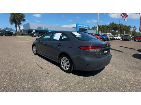 Used 2024 Toyota Corolla LE FWD image 4