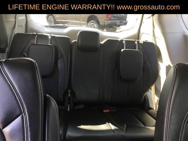 Certified 2024 Chrysler Pacifica Touring-L FWD image 13