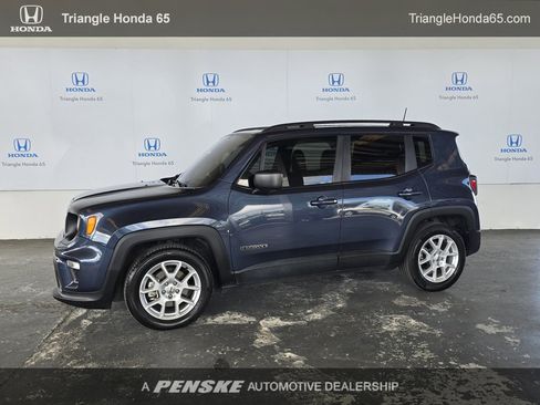 Used 2022 Jeep Renegade Sport w/ Sport Appearance Group image 1