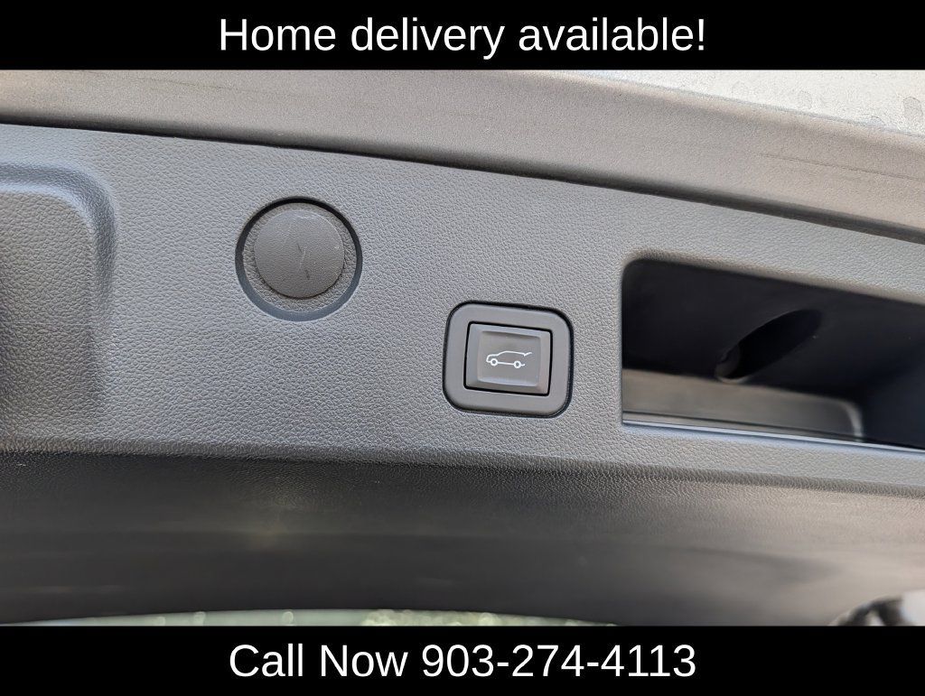 Used 2025 Chevrolet Equinox LT w/ Convenience Package II FWD image 30