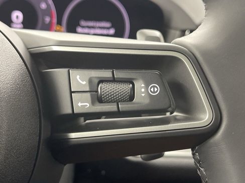 New 2025 Porsche Cayenne Coupe image 25