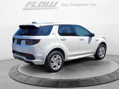 Used 2024 Land Rover Discovery Sport S image 8