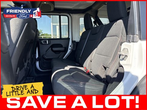 Used 2024 Jeep Wrangler Unlimited Rubicon AWD/4WD image 19