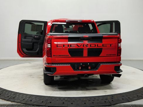 Used 2023 Chevrolet Silverado 1500 Custom w/ Rally Edition AWD/4WD image 15
