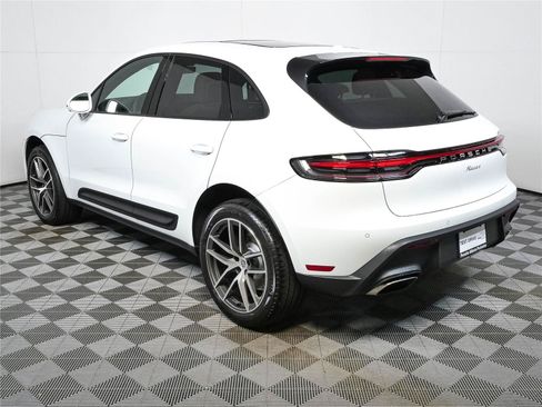 Used 2026 Porsche Macan Turbo AWD/4WD image 3