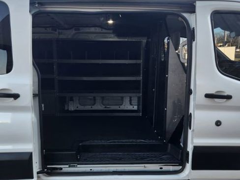Used 2019 Ford Transit 250 130 Low Roof RWD image 9