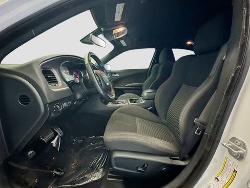Used 2019 Dodge Charger GT RWD image 13