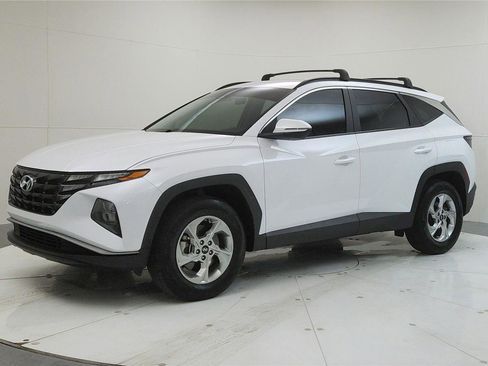 Used 2023 Hyundai Tucson SEL w/ Cargo Package image 3