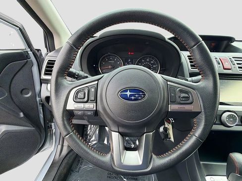 Used 2017 Subaru Crosstrek 2.0i Premium image 35