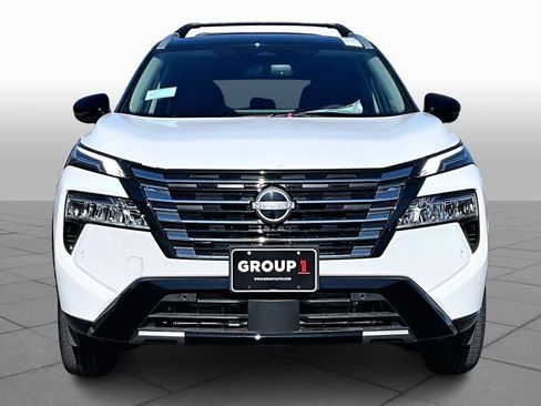 New 2026 Nissan Rogue Platinum w/ Platinum Premium Package image 3