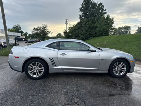 Used 2014 Chevrolet Camaro LT RWD image 4