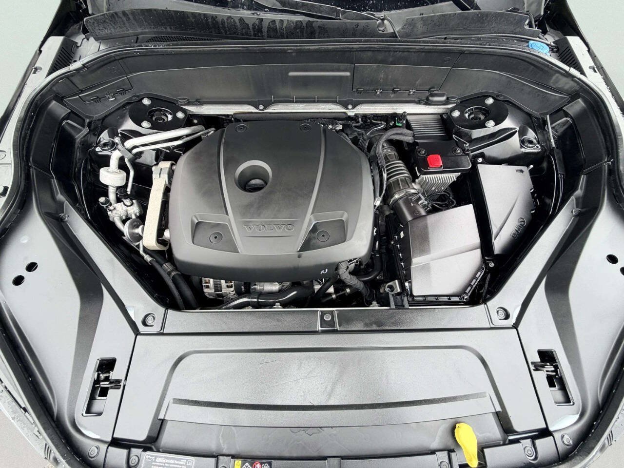 Used 2019 Volvo XC90 T6 Momentum w/ Protection Package Premier AWD/4WD image 13