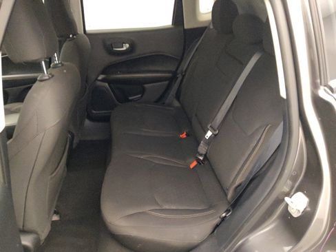 Used 2018 Jeep Compass Sport FWD image 18