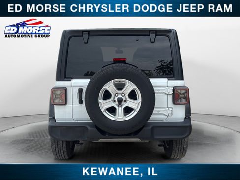 Used 2022 Jeep Wrangler Unlimited Sport AWD/4WD image 4