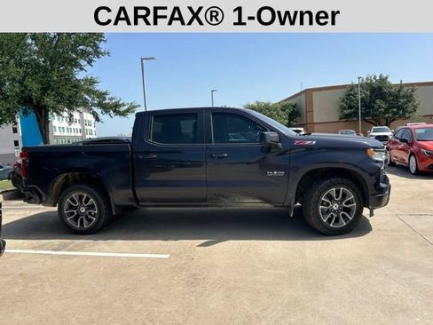 Used 2022 Chevrolet Silverado 1500 RST AWD/4WD image 2