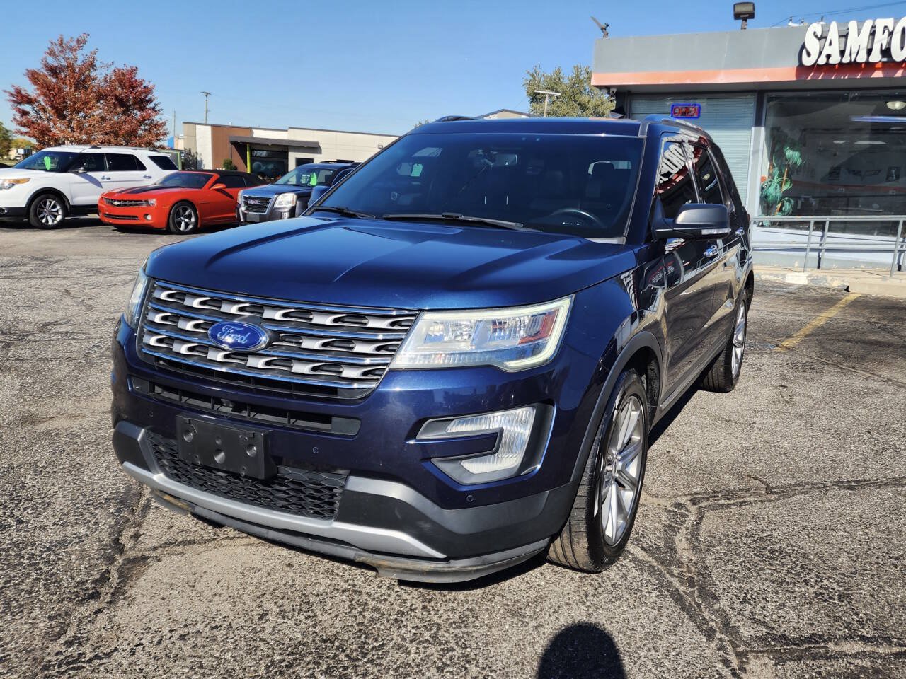 Used 2016 Ford Explorer Limited AWD/4WD image 1