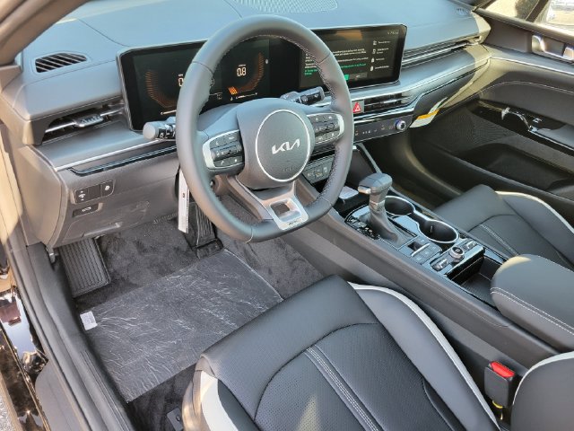 New 2026 Kia K5 GT-Line FWD image 9
