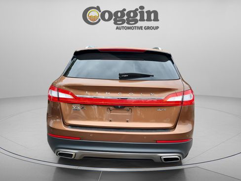 Used 2017 Lincoln MKX Black Label w/ Driver Assistance Package image 4