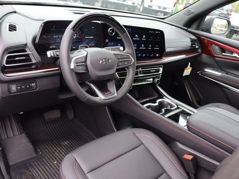 New 2026 Chevrolet Traverse Z71 w/ Enhanced Driving Package AWD/4WD image 6