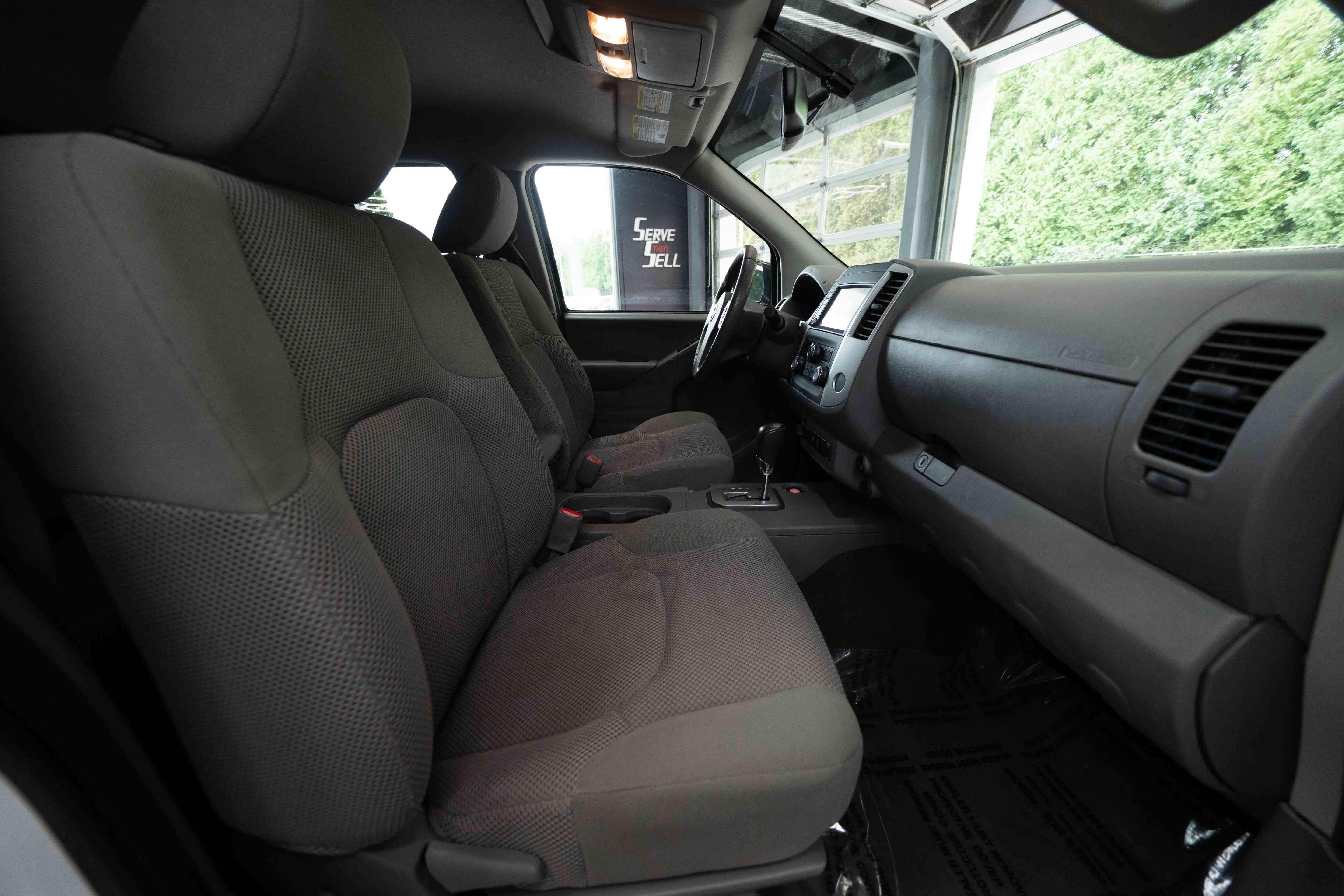Used 2020 Nissan Frontier SV AWD/4WD image 26
