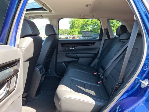 Used 2024 Honda CR-V EX-L image 10