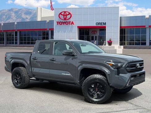 Used 2024 Toyota Tacoma SR5 AWD/4WD image 1