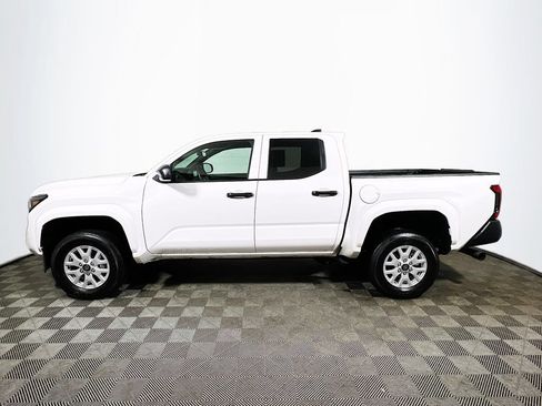 Certified 2025 Toyota Tacoma SR w/ SR Upgrade Package RWD image 4