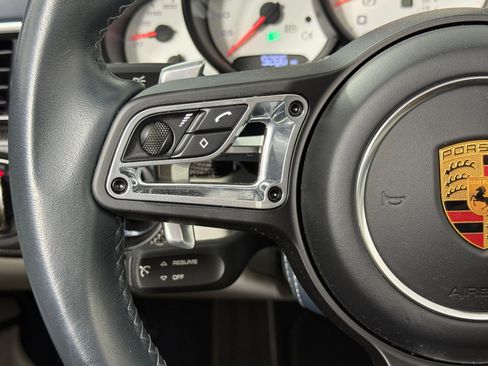 Certified 2019 Porsche 911 Targa 4S image 20