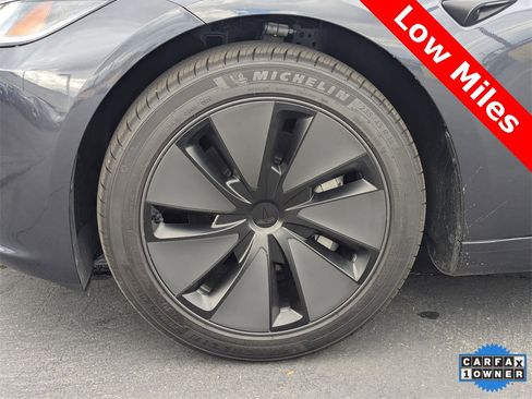 Used 2025 Tesla Model 3 image 10